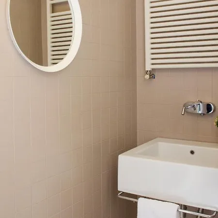 דירה Charming & Modern Flat By Solutions